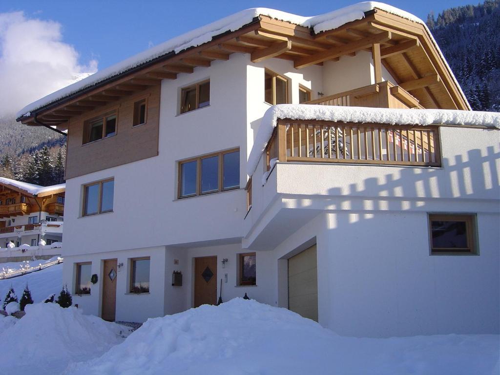 Apartamento Haus Harbauer Neustift im Stubaital Exterior foto